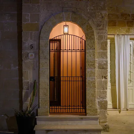 Le Casine Di 5 Apartment